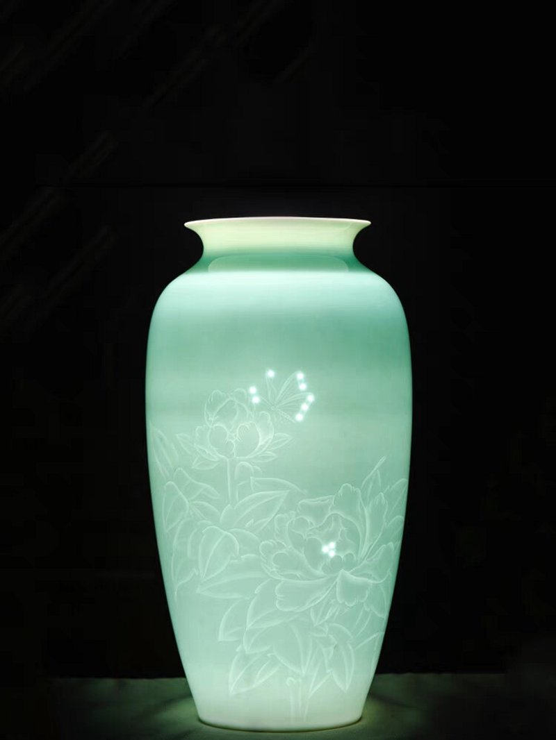 霁红窑口:探寻古代瓷器的神秘色彩